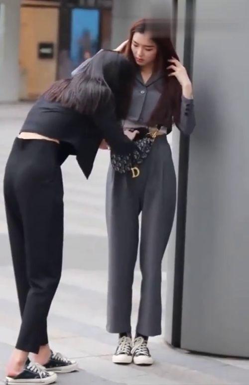 网红接街拍,捕捉潮流瞬间的魅力瞬间