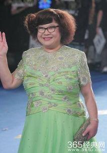 看看香港明星沈殿霞,璀璨星途与传奇人生