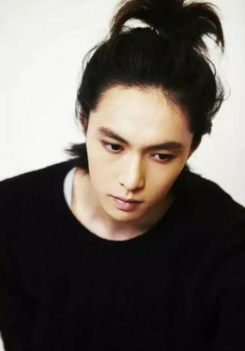 男明星的发型叫什么,盘点男明星们的发型命名艺术