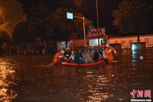 贵州凯里新闻头条暴雨,城区多处积水告急