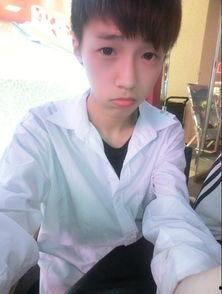 网红帅哥照片大全,网红帅哥照片大全集锦