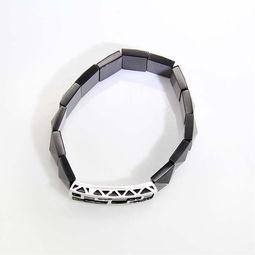 明星手链分享,明星们的时尚配饰揭秘